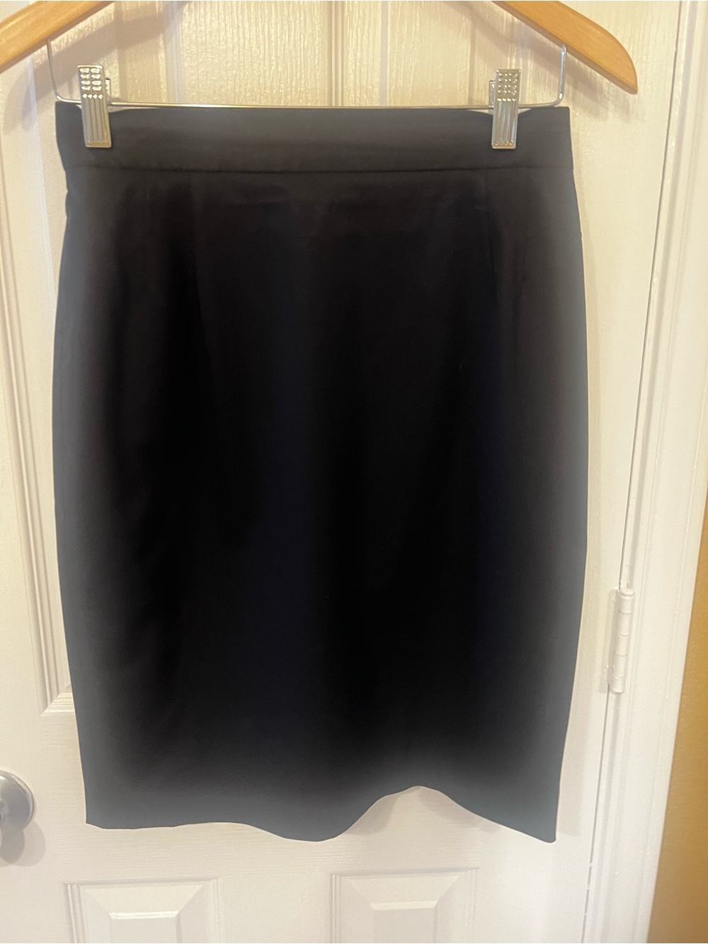 Vintage Escada by Margaretha Ley 100% Virgin Wool Black Pencil Skirt 🖤